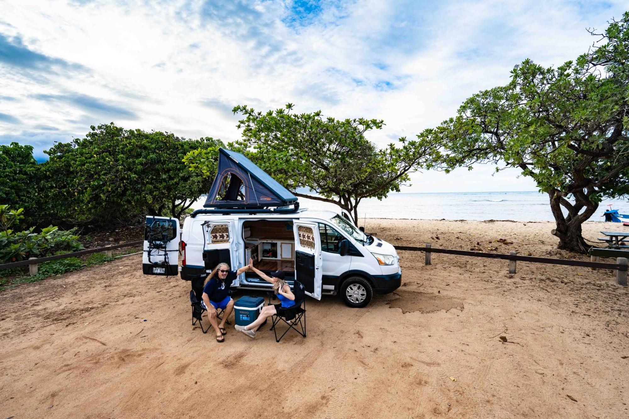Campcar Maui Jeeps Suvs Hybrid Camper Van Rentals With Equipment And Travel Advice คาฮูลุย ภายนอก รูปภาพ